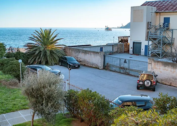 L'onda Giusta Apartment *